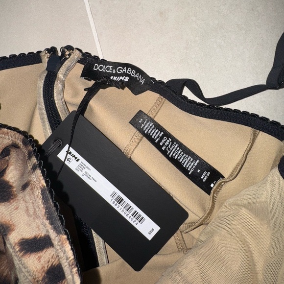 SOLD 🐆 NWT Dolce&Gabbana X Skims Body Bodysuit Size M 🐆 - Picture 7 of 9